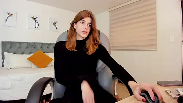 Myna-ssxxy12 – webcam model profile photo Image 13