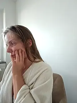 Rxse_10 – webcam model profile photo Image 2