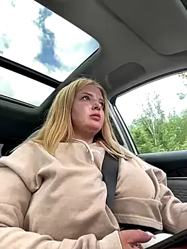 El-Jouri – webcam model profile photo Image 2