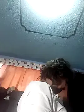 MissLMrJ – webcam model profile photo Image 6