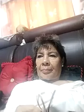 MissLMrJ – webcam model profile photo Image 8