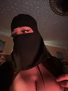 Ambarsexbutler – webcam model profile photo Image 14