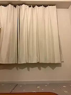 Nicoleevien – webcam model profile photo Image 10