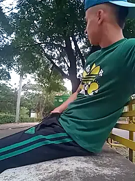 yourownermayla – webcam model profile photo Image 10