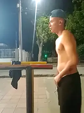 yourownermayla – webcam model profile photo Image 11