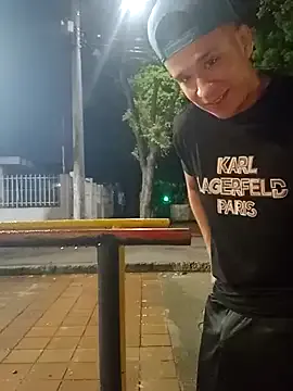 yourownermayla – webcam model profile photo Image 12