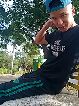 yourownermayla – webcam model profile photo Image 13