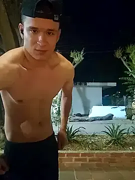 yourownermayla – webcam model profile photo Image 19