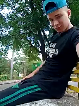 yourownermayla – webcam model profile photo Image 4