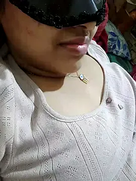 Horny_pratiksha – webcam model profile photo Image 13