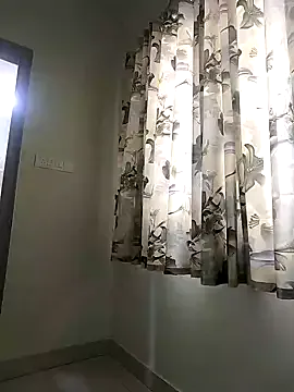 Horny_pratiksha – webcam model profile photo Image 3