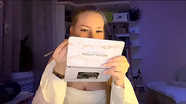 Sania-Love – webcam model profile photo Image 17