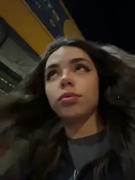 korinaluvv – webcam model profile photo Image 8