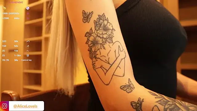 elisadikotti – webcam model profile photo Image 11