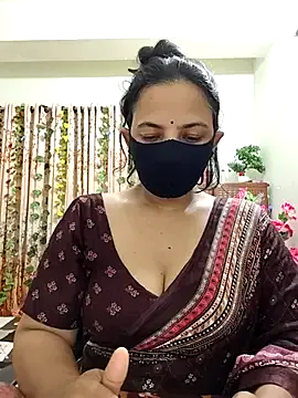 El-Jouri – webcam model profile photo Image 15