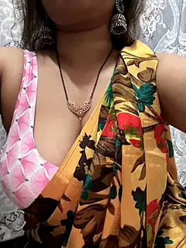 Miss_Aayushi – webcam model profile photo Image 14