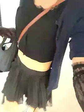 JayJayPink – webcam model profile photo Image 2