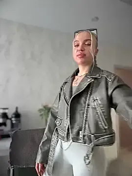 Miss__Malaika – webcam model profile photo Image 12