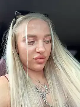 Miss__Malaika – webcam model profile photo Image 9