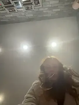 Hornyblond_Bella – webcam model profile photo Image 10