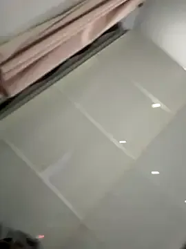 Hornyblond_Bella – webcam model profile photo Image 11