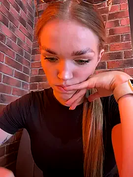 nide_xiaogou – webcam model profile photo Image 3