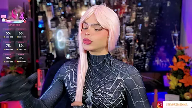 RollDolls – webcam model profile photo Image 4