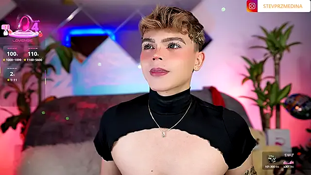 RollDolls – webcam model profile photo Image 8