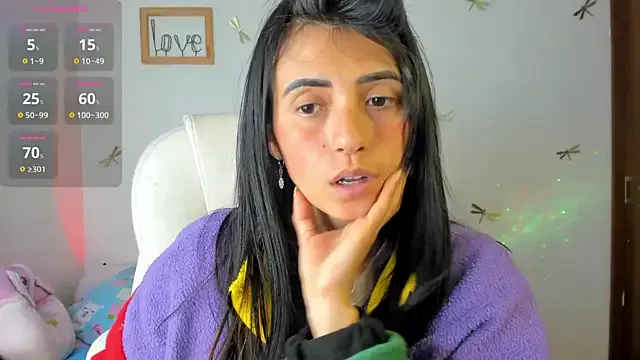 hot_wife_35 – webcam model profile photo Image 10