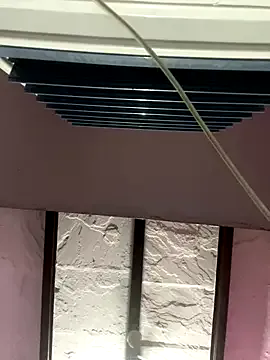 AdritVance – webcam model profile photo Image 3