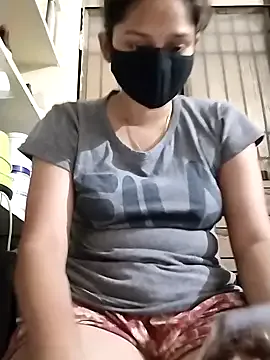 lustflare1 – webcam model profile photo Image 8