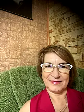 curvyflawless – webcam model profile photo Image 12