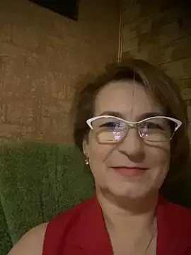 curvyflawless – webcam model profile photo Image 3