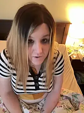 PuckBunny17 – webcam model profile photo