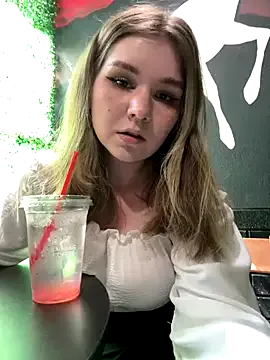 curvyflawless – webcam model profile photo Image 2