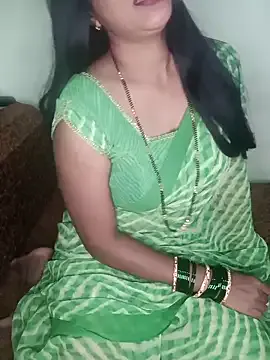 curvyflawless – webcam model profile photo Image 5