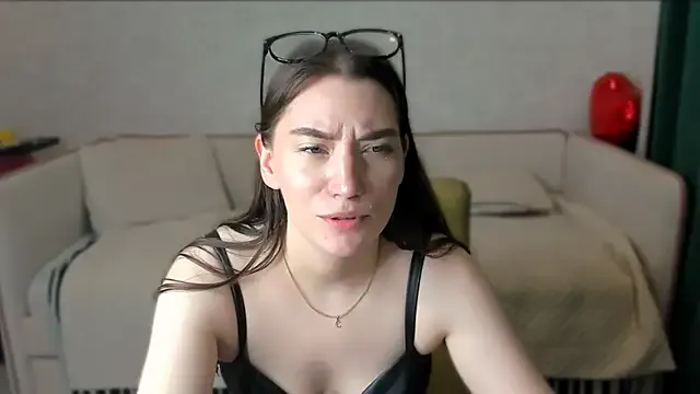 Feuchtes_traumchenn – webcam model profile photo Image 6