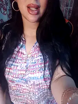 curvyflawless – webcam model profile photo Image 3