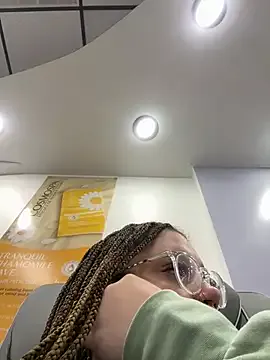 SexAngelssss – webcam model profile photo Image 3