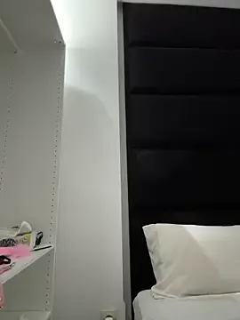 SophiiaStarr – webcam model profile photo Image 13