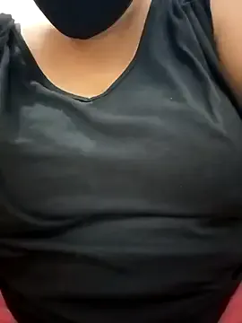 RollDolls – webcam model profile photo Image 3