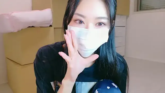 leiamegan – webcam model profile photo Image 11