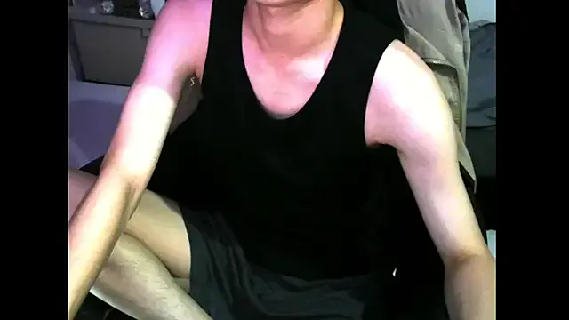 _Alicee_1 – webcam model profile photo Image 10