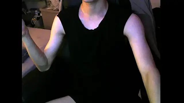 _Alicee_1 – webcam model profile photo Image 16