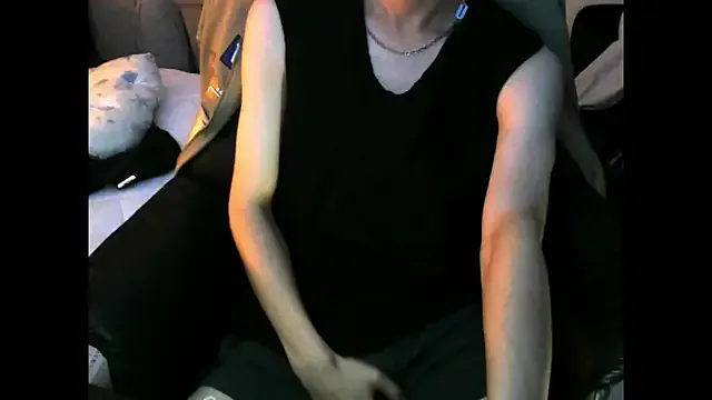 _Alicee_1 – webcam model profile photo Image 5