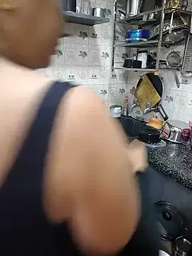 Aurora_-77 – webcam model profile photo Image 3