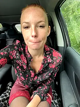 KristiRich – webcam model profile photo Image 18