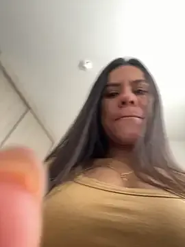 El-Jouri – webcam model profile photo Image 18