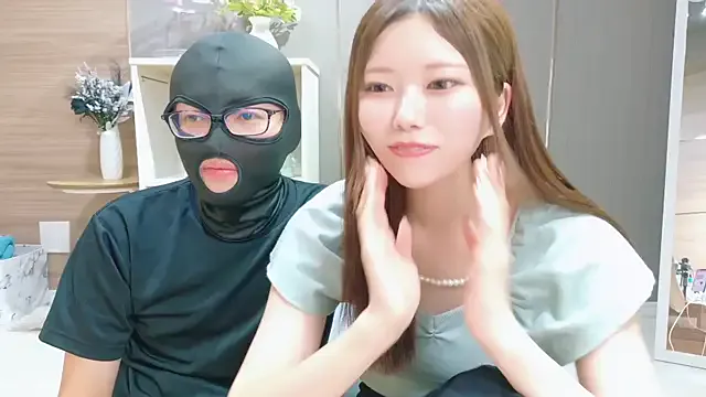 nide_xiaogou – webcam model profile photo Image 12