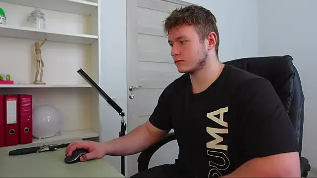 grettabenett_ profile photo Image 12